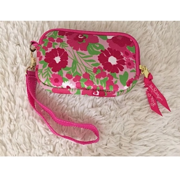 Lilly Pulitzer Handbags - LILLY PULITZER Neoprene Case GARDEN BY THE SEA